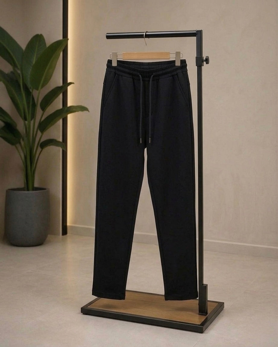 BASIC REGULAR FIT BLACK PANTS